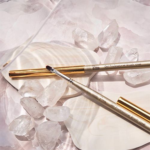 【埜藤理恵プロデュース】Renee Gel Professional Brush Oval【お取り寄せ】【ゆうパケット】